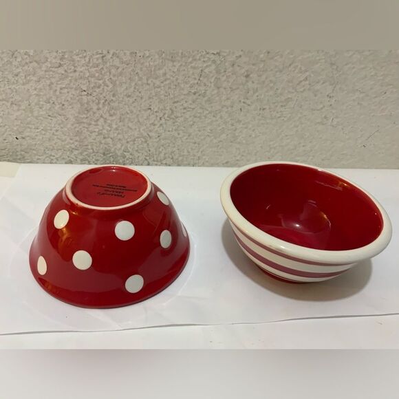 NEW Terramoto CHRISTMAS  2-Pc Bowl Set - Picture 1 of 5
